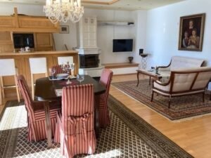 Wohn-u. Esszimmer WE 4